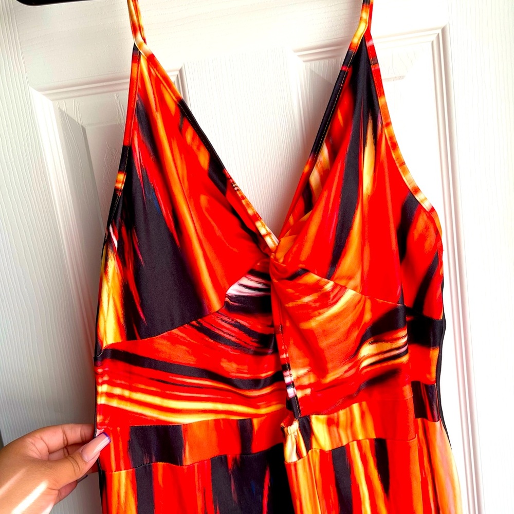 1XL red,orange,yellow,white,and balck midi dress